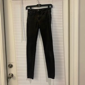 Mudd Size 0 Black Washed Out Skinny Jeans